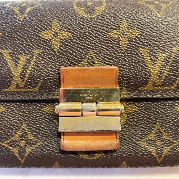 Louis Vuitton LV Monogram Elysee Wallet - Picture 7 of 7